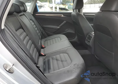 2018 Volkswagen Passat Sel Premium z USA, uszkodzony, nr VIN 1VWCA7A35JC041572